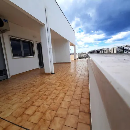 Pensiune Urban View - & Terrace 3*