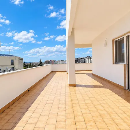Urban View - & Terrace